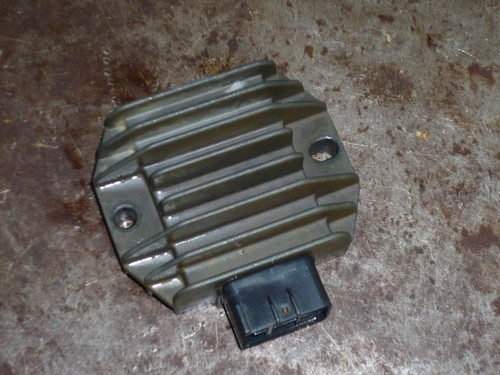 Regulateur tension yamaha - regulateur,